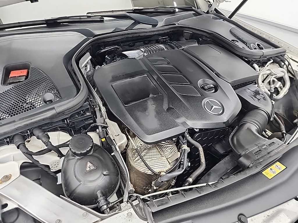 벤츠 E 클래스 E-클래스 W213 E220d 4MATIC 익스클루시브 이미지 5