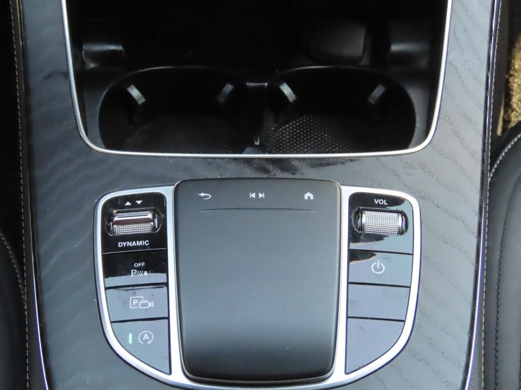 벤츠 E 클래스 E-클래스 W213 E220d 4MATIC AMG라인 이미지 13
