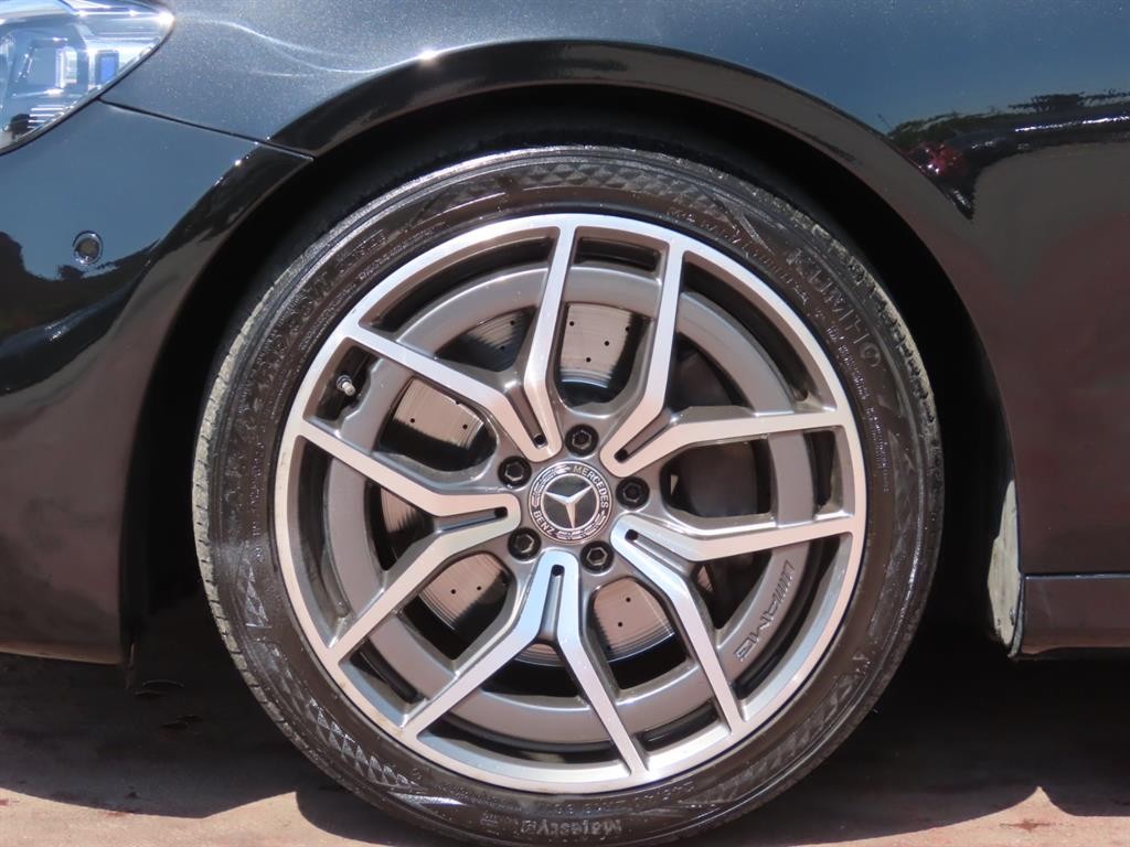 벤츠 E 클래스 E-클래스 W213 E220d 4MATIC AMG라인 이미지 20