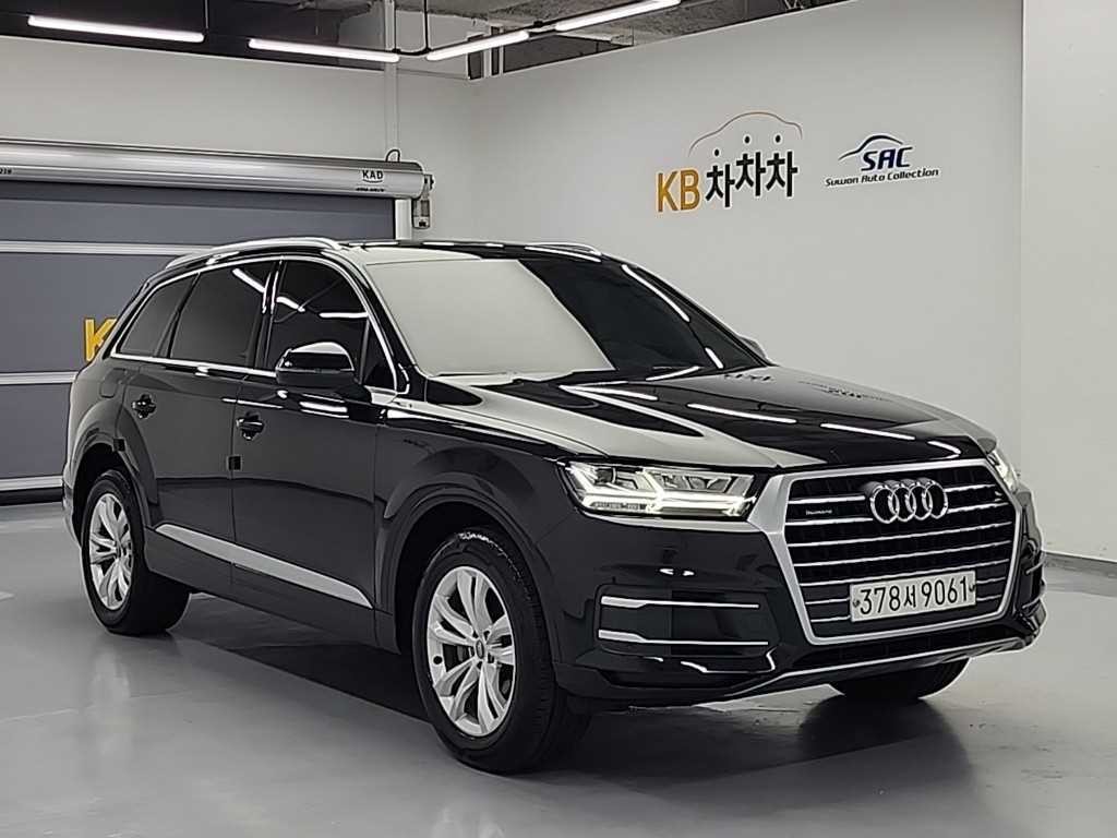 아우디 Q7 Q7 (4M) 45 TFSI 콰트로 이미지 4