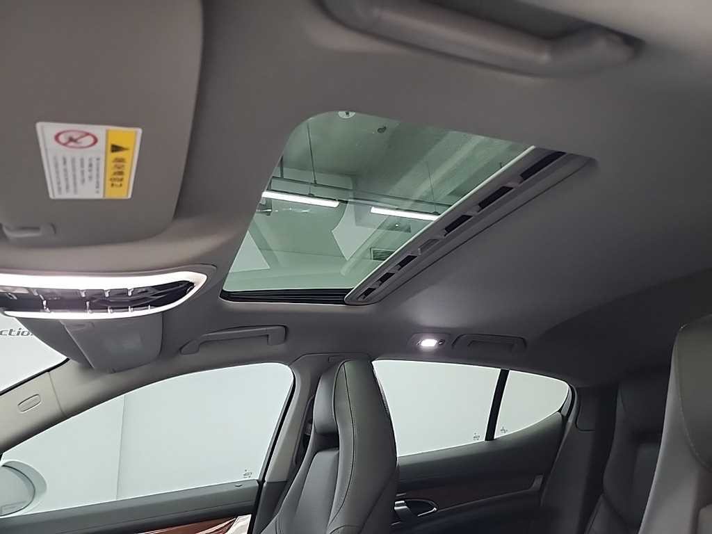 포르쉐 파나메라 3.6 AWD 970 이미지 14