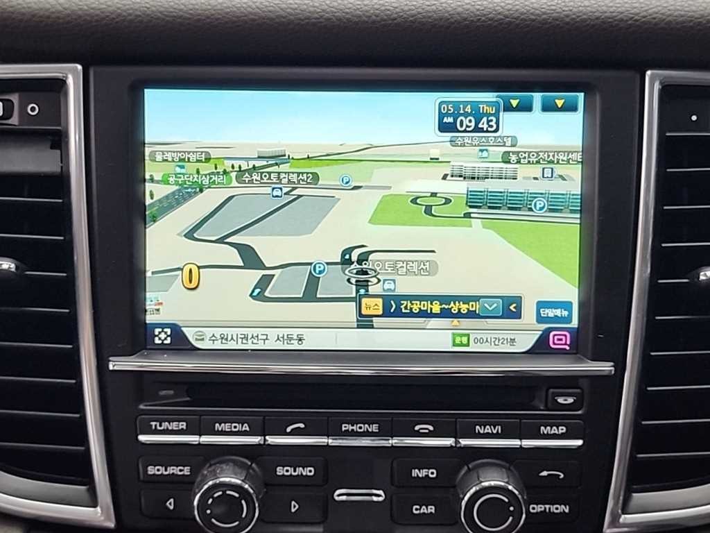 포르쉐 파나메라 3.6 AWD 970 이미지 15