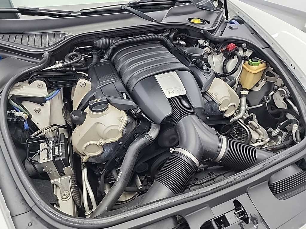 포르쉐 파나메라 3.6 AWD 970 이미지 5