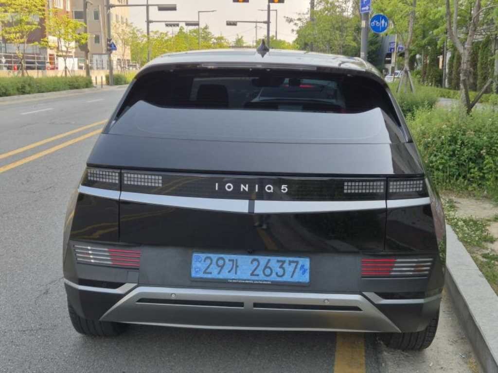현대 아이오닉 5 롱 레인지 4WD 익스클루시브 이미지 7