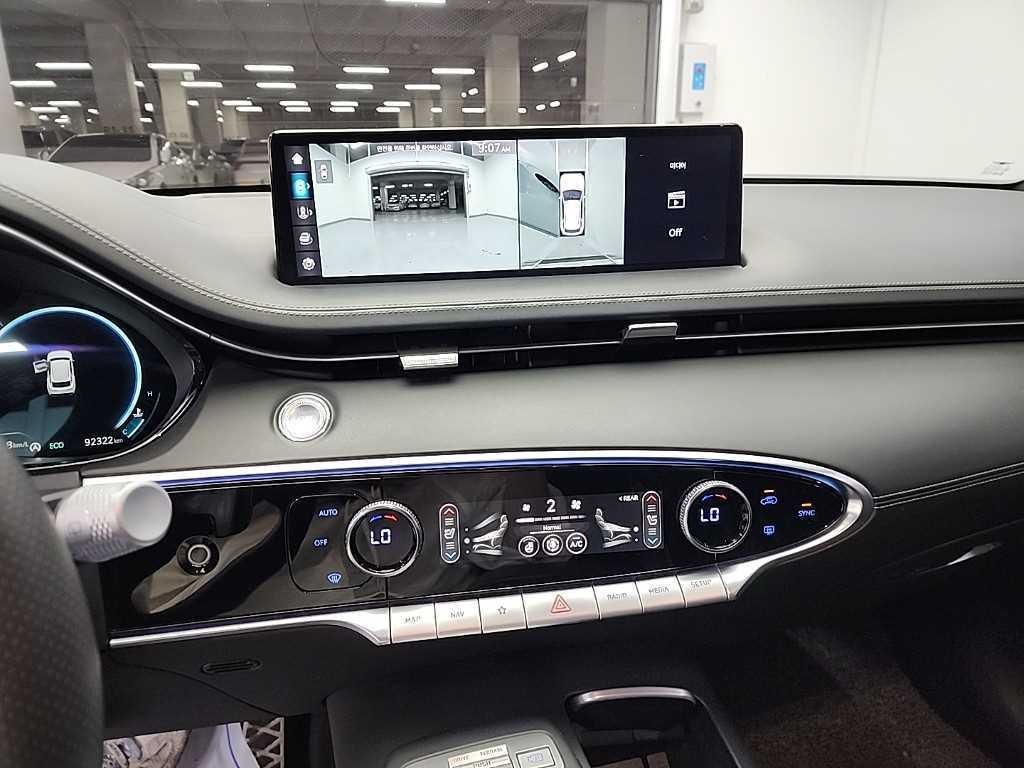제네시스 GV70 2.5T 가솔린 AWD 스포츠 이미지 10