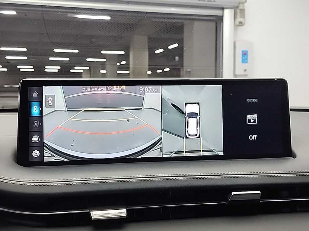 제네시스 GV70 2.5T 가솔린 AWD 스포츠 이미지 15