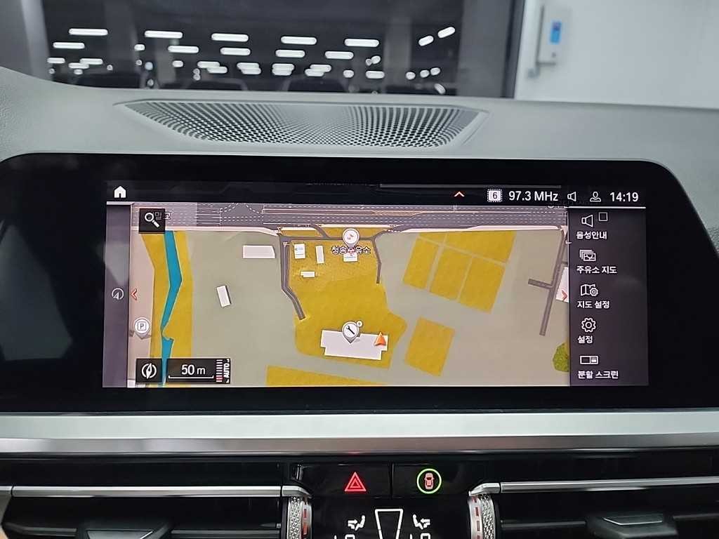 BMW 3시리즈 3시리즈 (G20) 320d xDrive M 스포츠 이미지 15