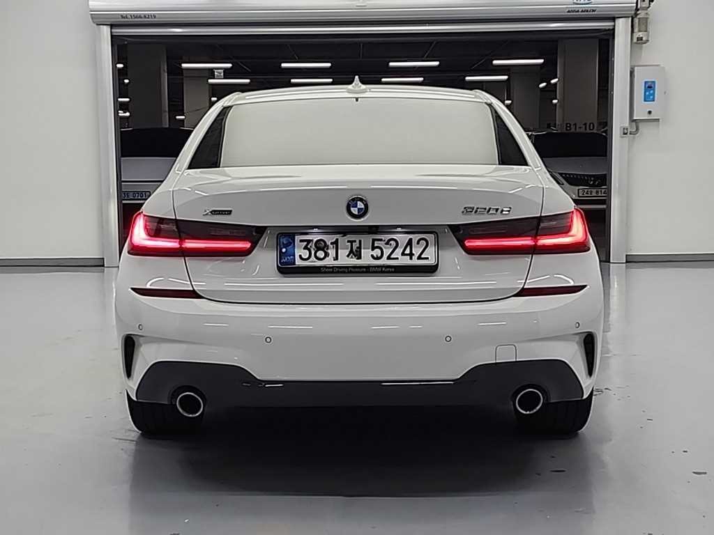 BMW 3시리즈 3시리즈 (G20) 320d xDrive M 스포츠 이미지 3