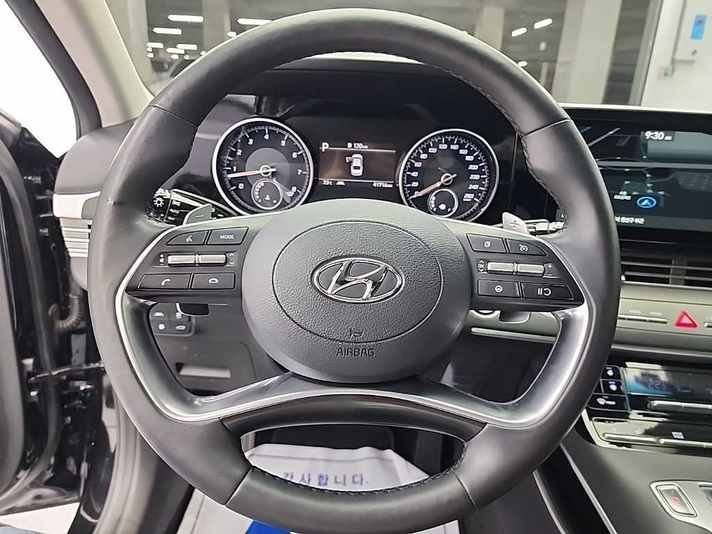 현대 그랜저 더 뉴 그랜저 IG 2.5 프리미엄 초이스 이미지 9