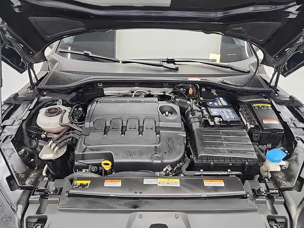 폭스바겐 아테온 2.0 TDI 엘레강스 프레스티지 4모션 이미지 5
