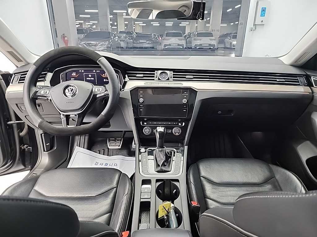 폭스바겐 아테온 2.0 TDI 엘레강스 프레스티지 4모션 이미지 7