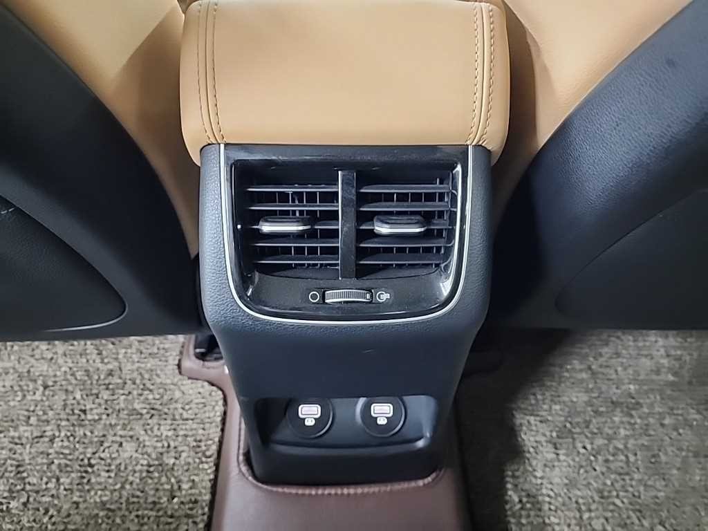 기아 K7 K7 프리미어 가솔린 2.5 GDI 노블레스 이미지 13