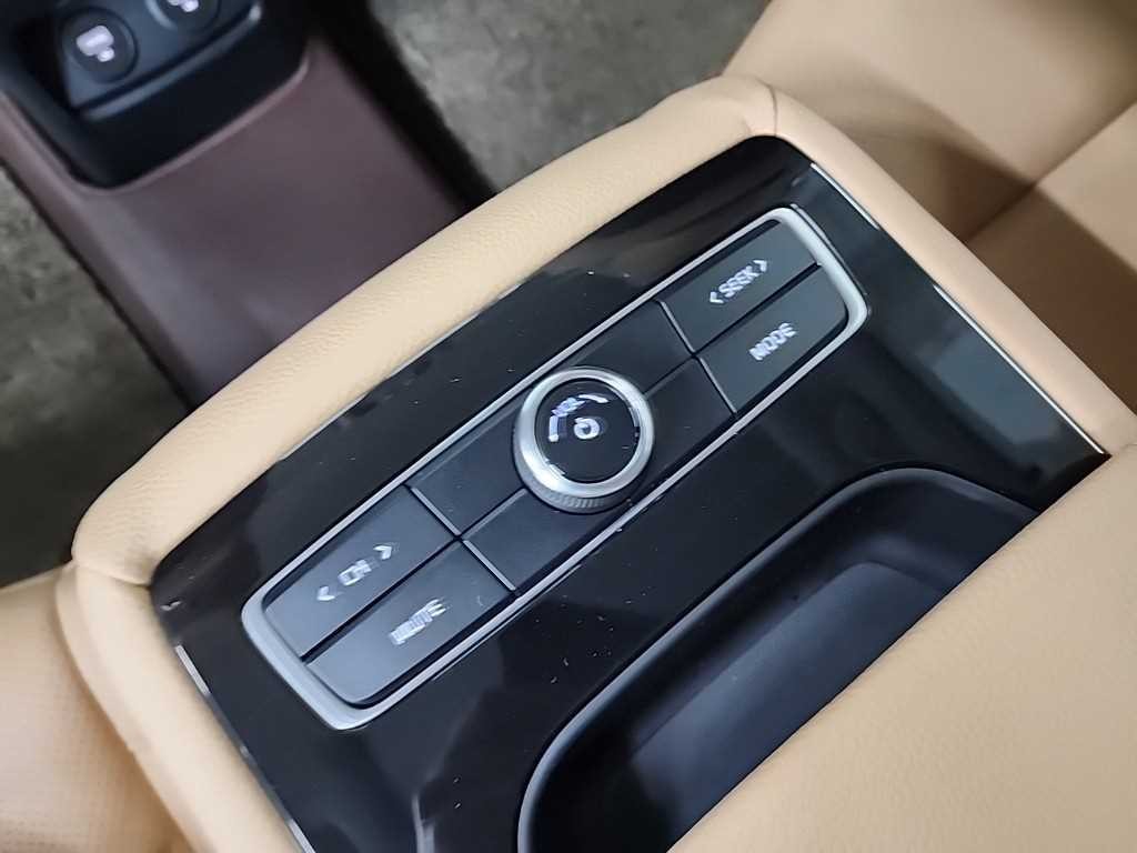 기아 K7 K7 프리미어 가솔린 2.5 GDI 노블레스 이미지 15