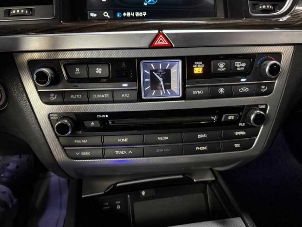 제네시스 G80 2.2D AWD 럭셔리 이미지 12