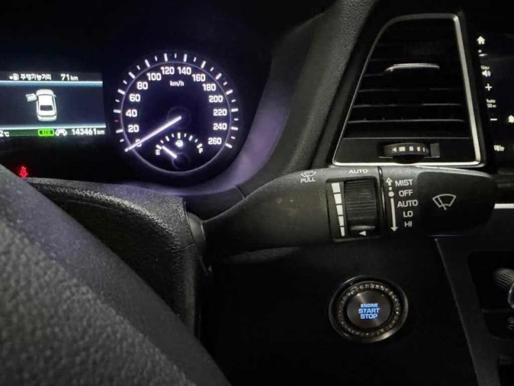 제네시스 G80 2.2D AWD 럭셔리 이미지 17