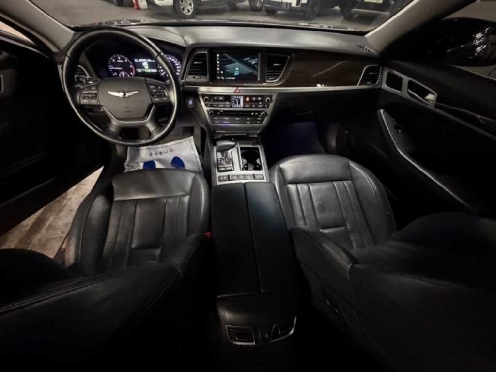 제네시스 G80 2.2D AWD 럭셔리 이미지 6