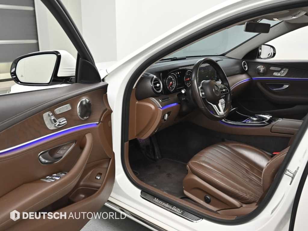 벤츠 E 클래스 E-클래스 W213 E220d 4MATIC 익스클루시브 이미지 11