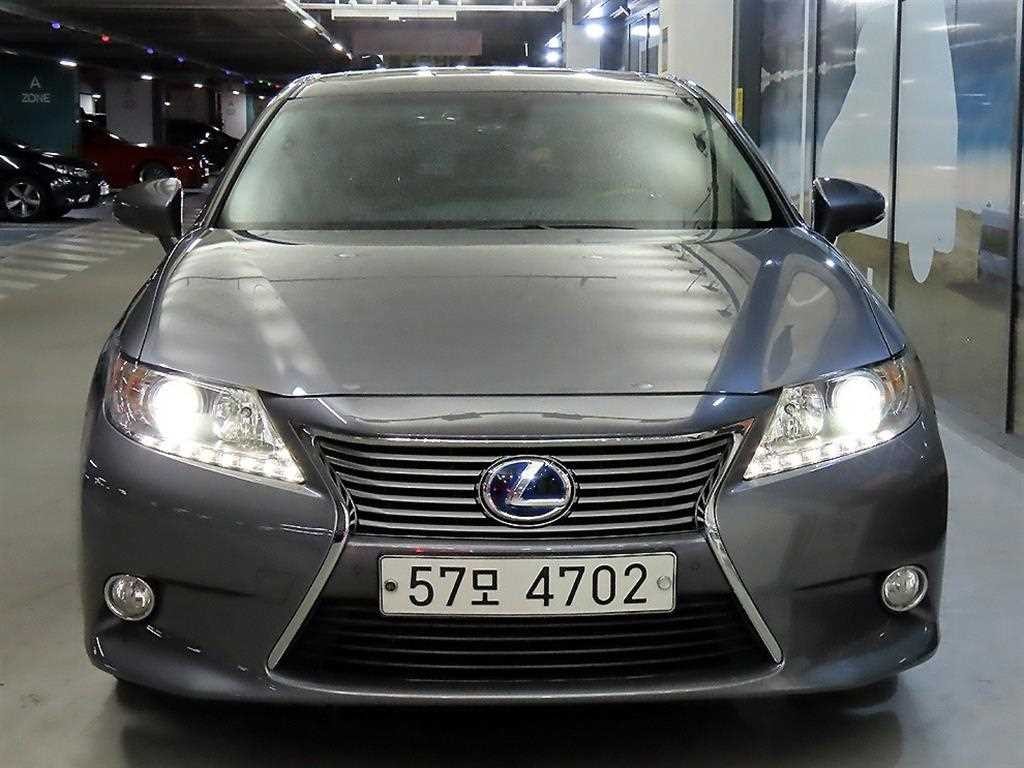 렉서스 ES 뉴ES300h 슈프림 이미지 2