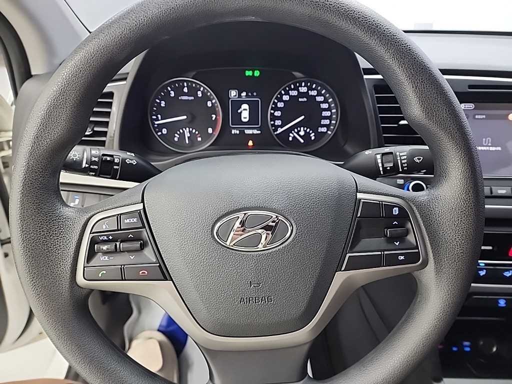현대 아반떼 아반떼 AD 1.6 GDI 밸류 플러스 이미지 9
