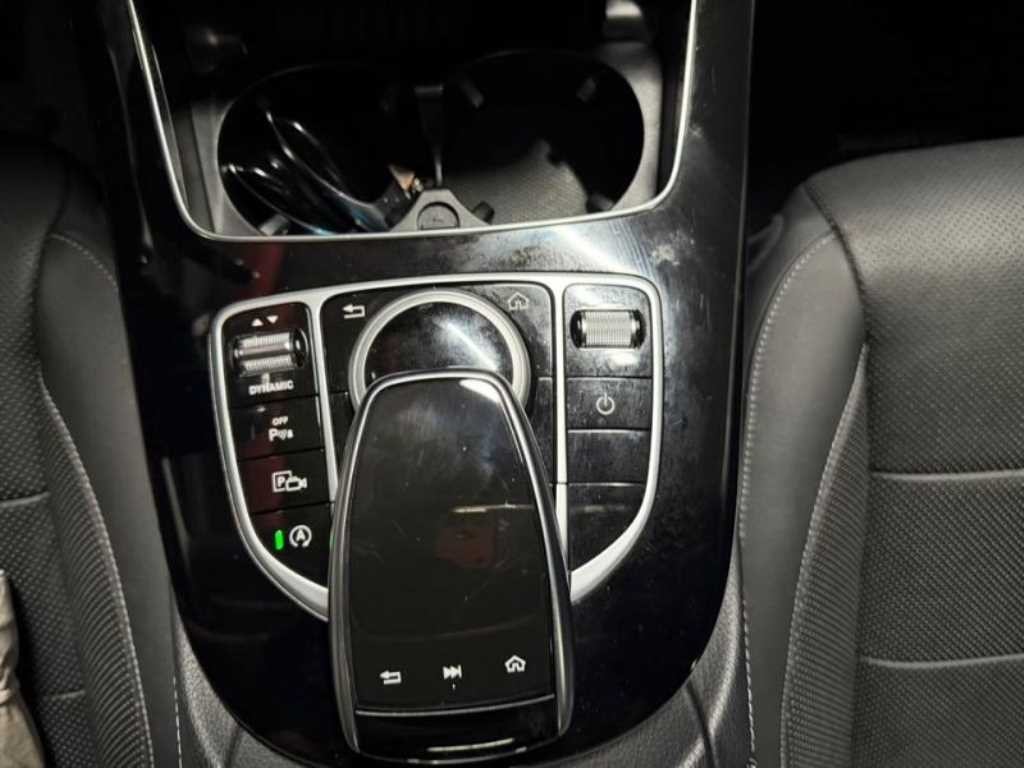 벤츠 E 클래스 E-클래스 W213 E300 4MATIC 아방가르드 이미지 12