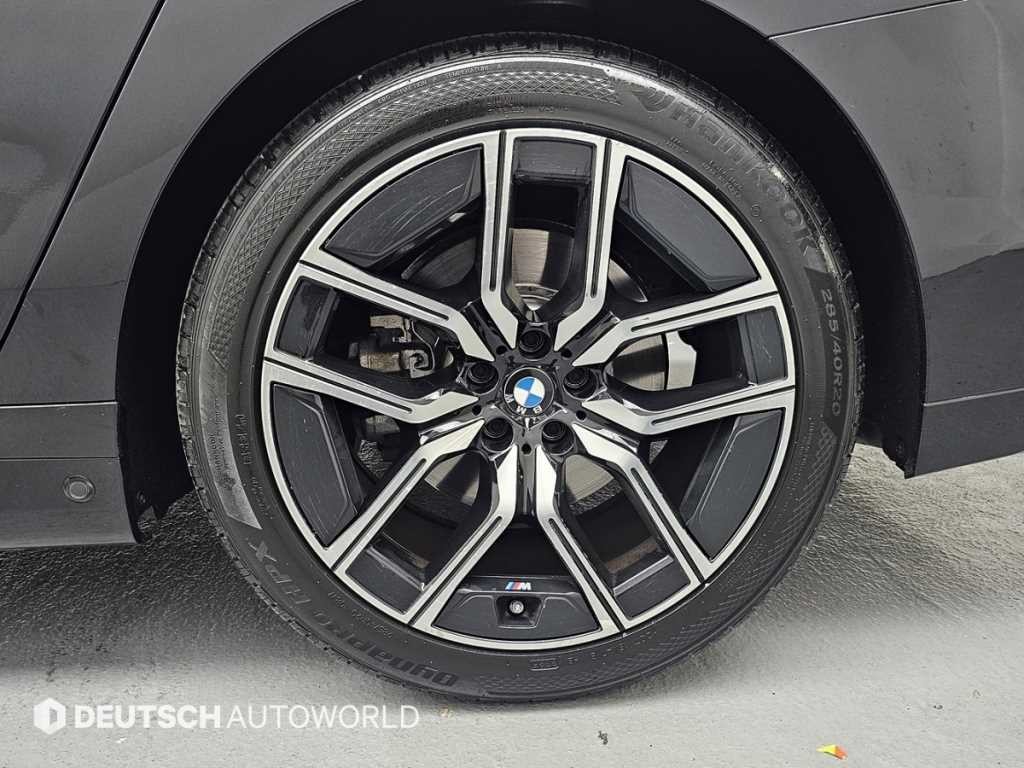 BMW 7시리즈 7시리즈 (G70) 740d xDrive M 스포츠 이미지 5