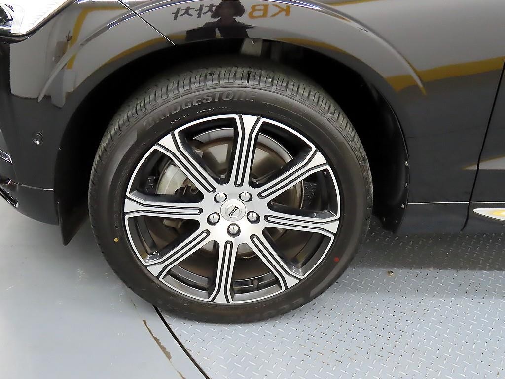 볼보 XC60 XC60(2세대) D5 AWD 인스크립션 이미지 20