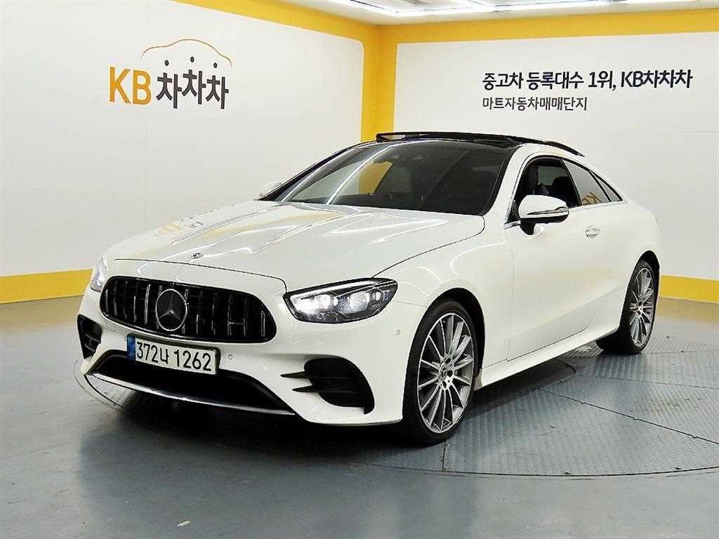 벤츠 E 클래스 E-클래스 W213 E450 4MATIC 쿠페 이미지 2