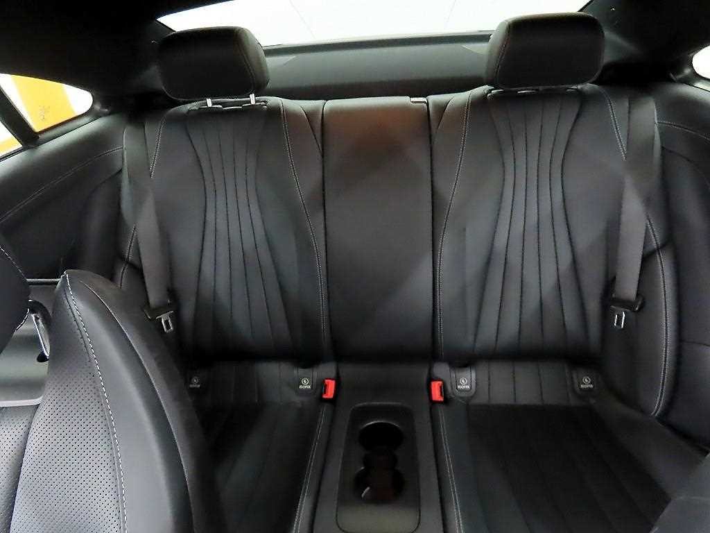 벤츠 E 클래스 E-클래스 W213 E450 4MATIC 쿠페 이미지 6