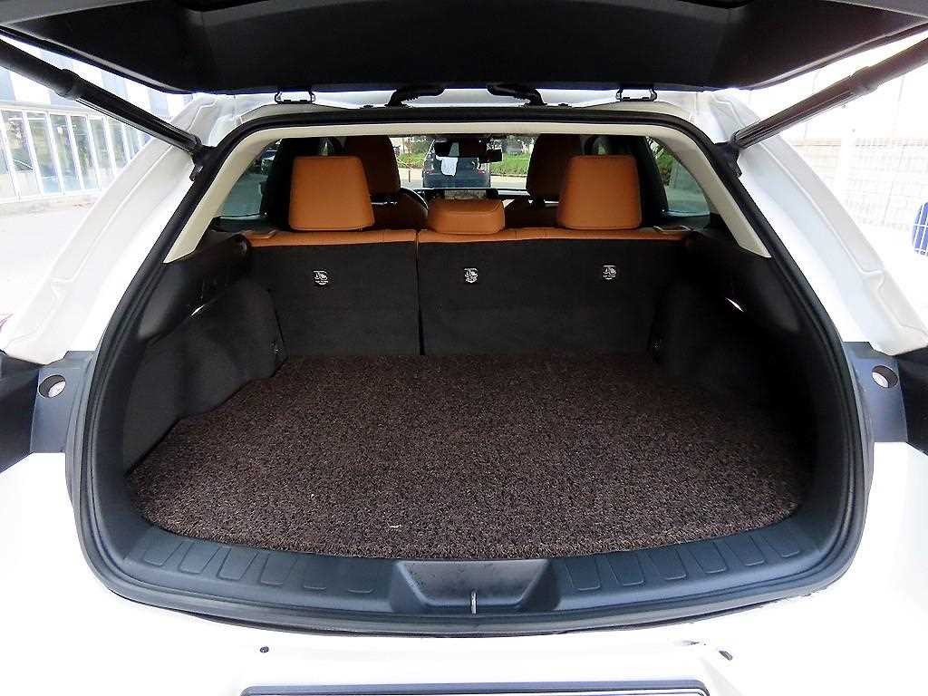 렉서스 UX UX 250h 2.0 AWD 이미지 17