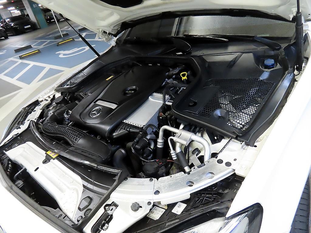 벤츠 C 클래스 C클래스 W205 C200 AMG LINE 이미지 19