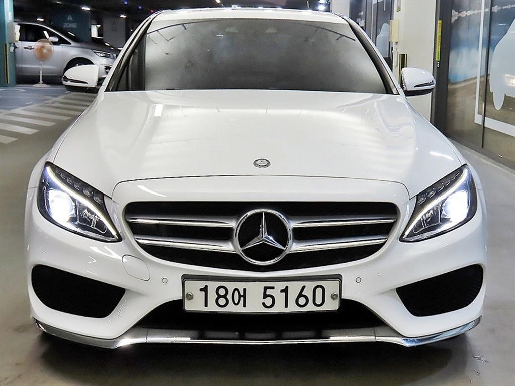 벤츠 C 클래스 C클래스 W205 C200 AMG LINE 이미지 2
