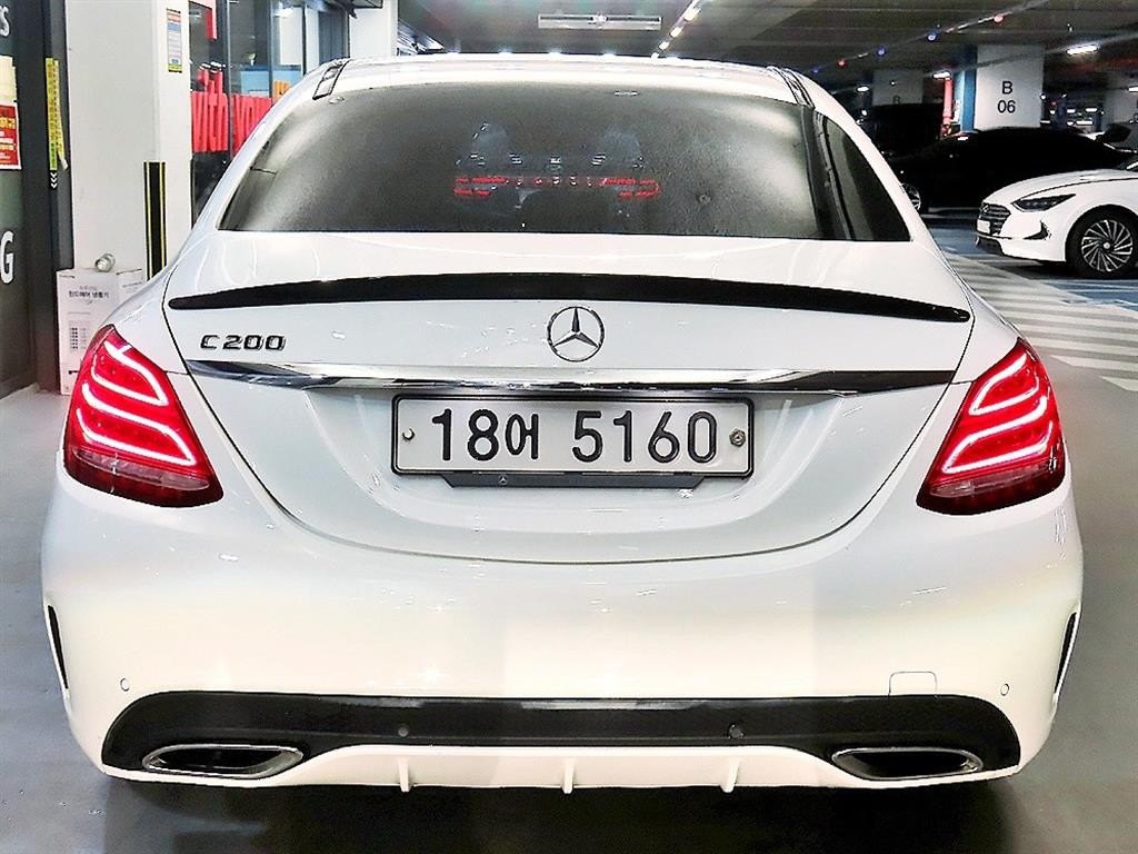 벤츠 C 클래스 C클래스 W205 C200 AMG LINE 이미지 5