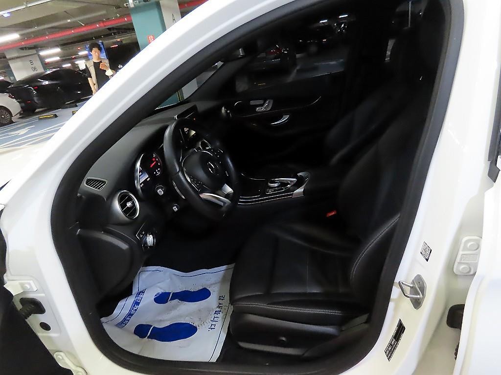 벤츠 C 클래스 C클래스 W205 C200 AMG LINE 이미지 6