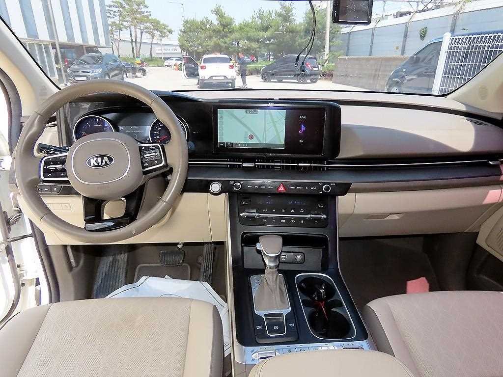 기아 카니발 카니발 4세대 디젤 9인승 프레스티지 이미지 7
