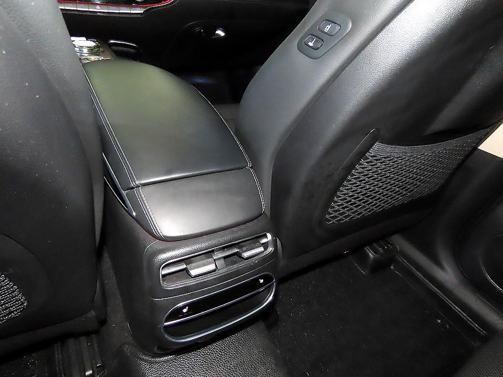 제네시스 GV70 2.5T 가솔린 AWD 이미지 15
