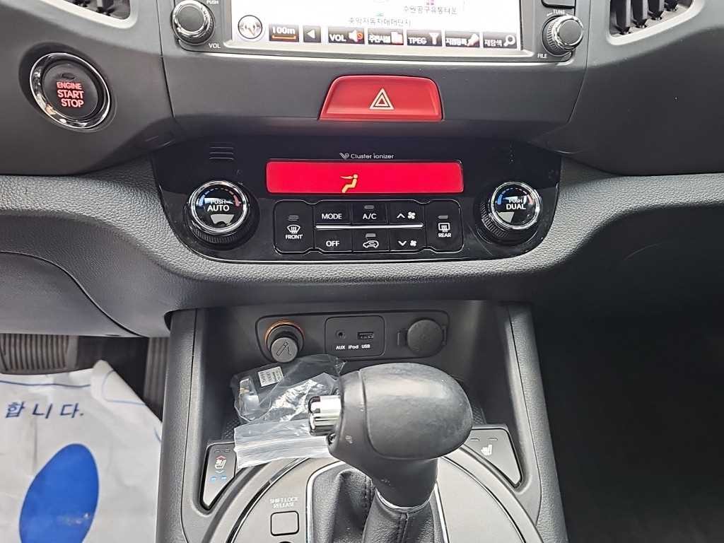 기아 스포티지 스포티지 R 2WD LIMITED 이미지 10