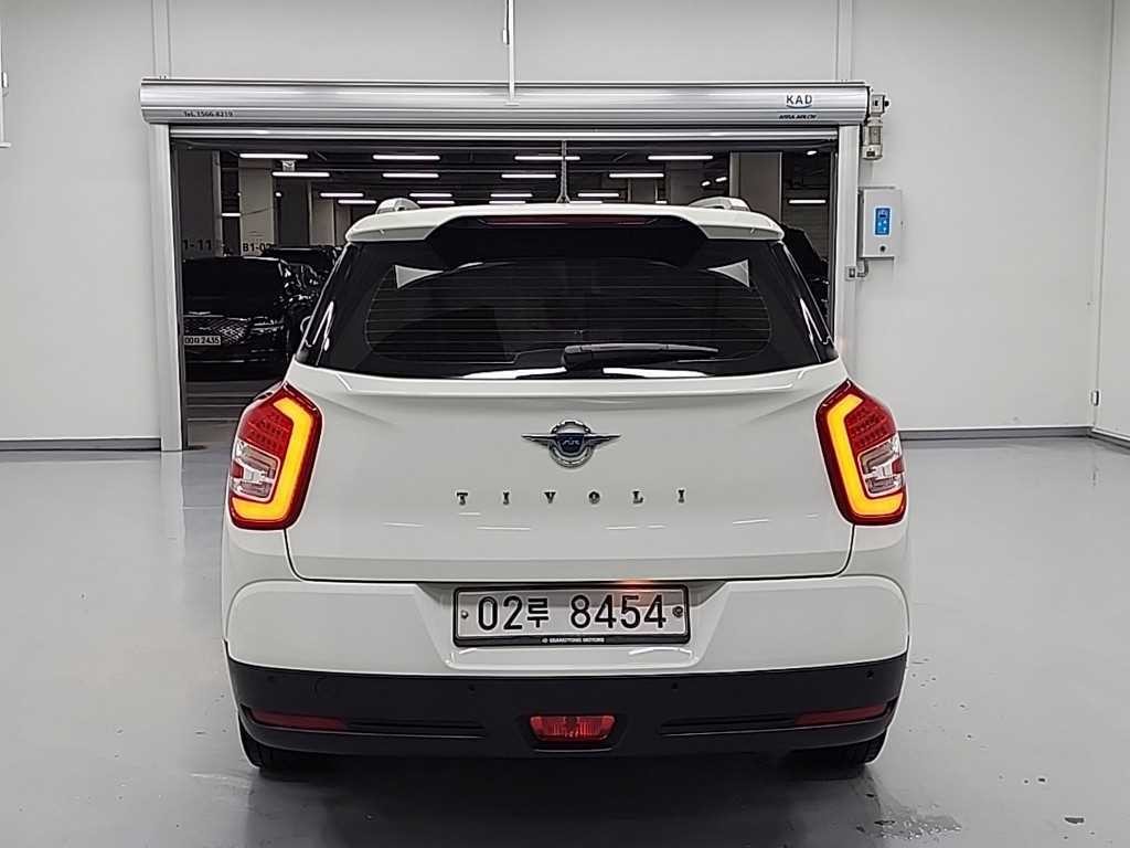 KG모빌리티(쌍용) 티볼리 티볼리 에어 2WD 디젤 1.6 IX 이미지 3
