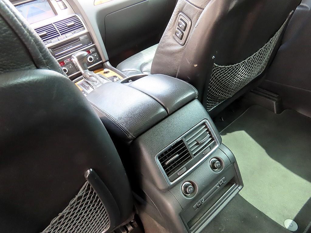 아우디 Q7 3.0 TDI 콰트로 다이나믹 이미지 16