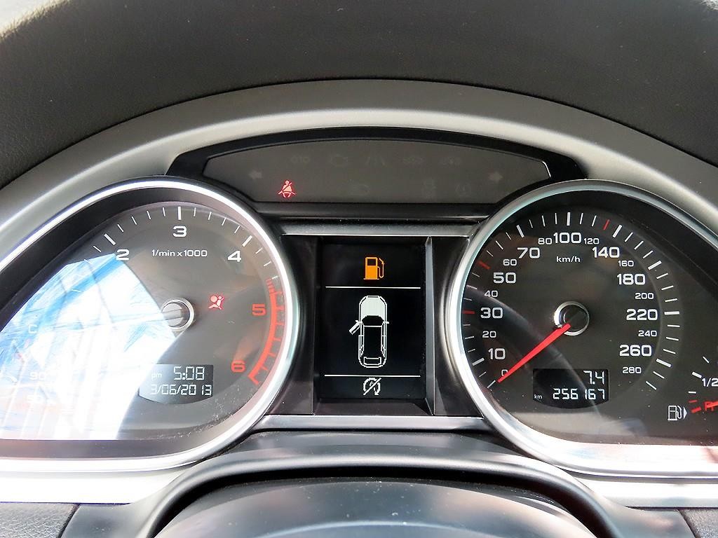 아우디 Q7 3.0 TDI 콰트로 다이나믹 이미지 9