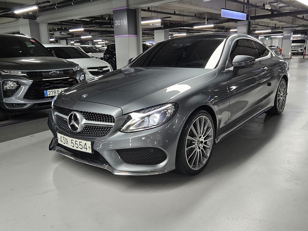 벤츠 C 클래스 C클래스 W205 C200 쿠페 이미지 2