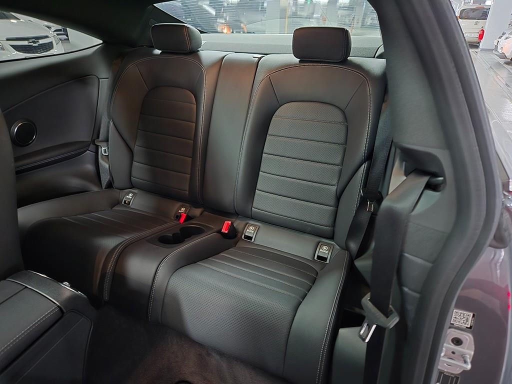 벤츠 C 클래스 C클래스 W205 C200 쿠페 이미지 6