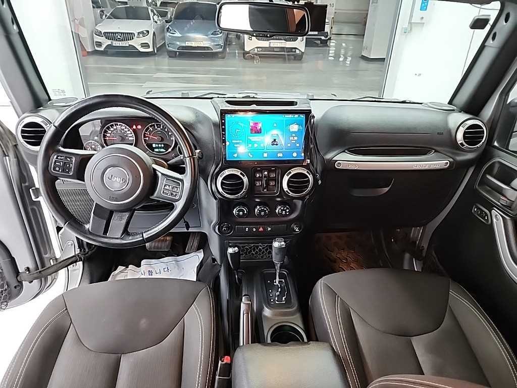 지프 랭글러 3.6 루비콘 4DR 이미지 7