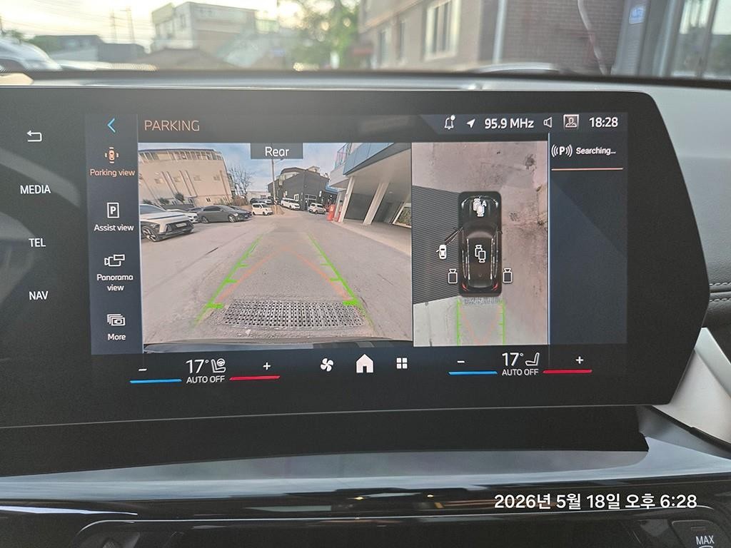 BMW X1 X1 (U11) sDrive 20i xLine 이미지 18