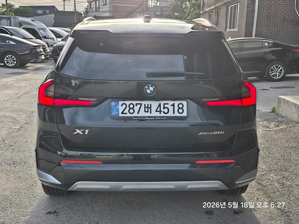 BMW X1 X1 (U11) sDrive 20i xLine 이미지 4