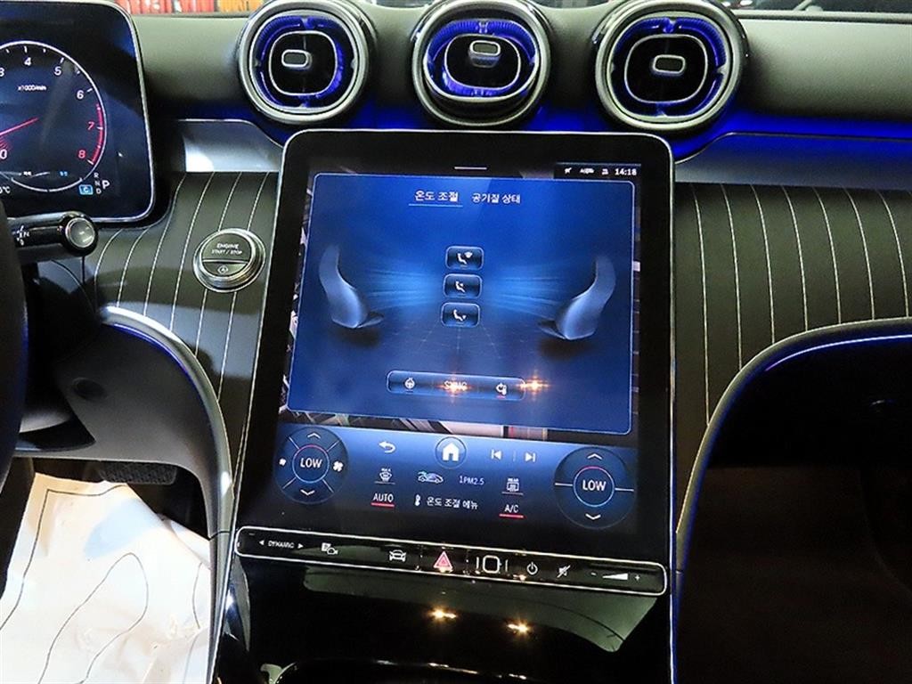 벤츠 C 클래스 C클래스 W206 C200 아방가르드 이미지 11