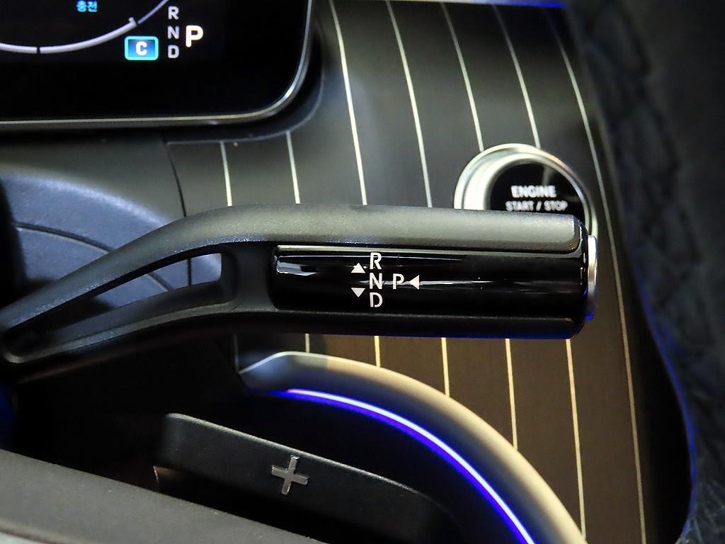 벤츠 C 클래스 C클래스 W206 C200 아방가르드 이미지 12