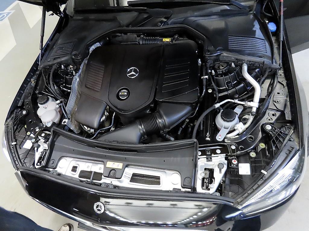 벤츠 C 클래스 C클래스 W206 C200 아방가르드 이미지 18