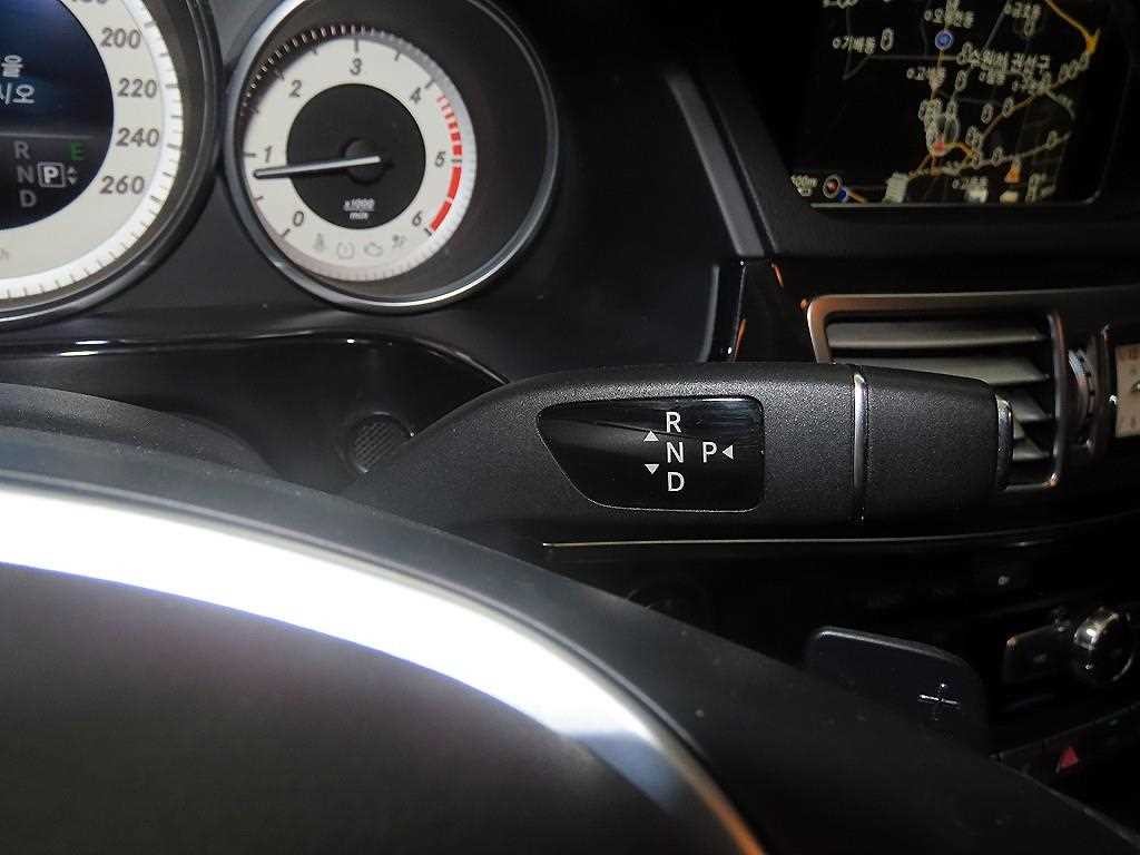 벤츠 E 클래스 E-클래스 W212 E250 CDI 4MATIC 이미지 12