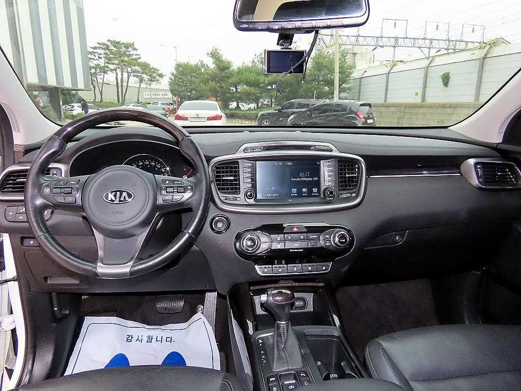 기아 쏘렌토 올 뉴 쏘렌토 디젤 2WD 2.0 노블레스 스페셜 이미지 7