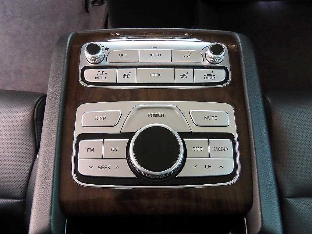 기아 K9 더 K9 3.8 GDI 2WD 플래티넘Ⅰ 이미지 18